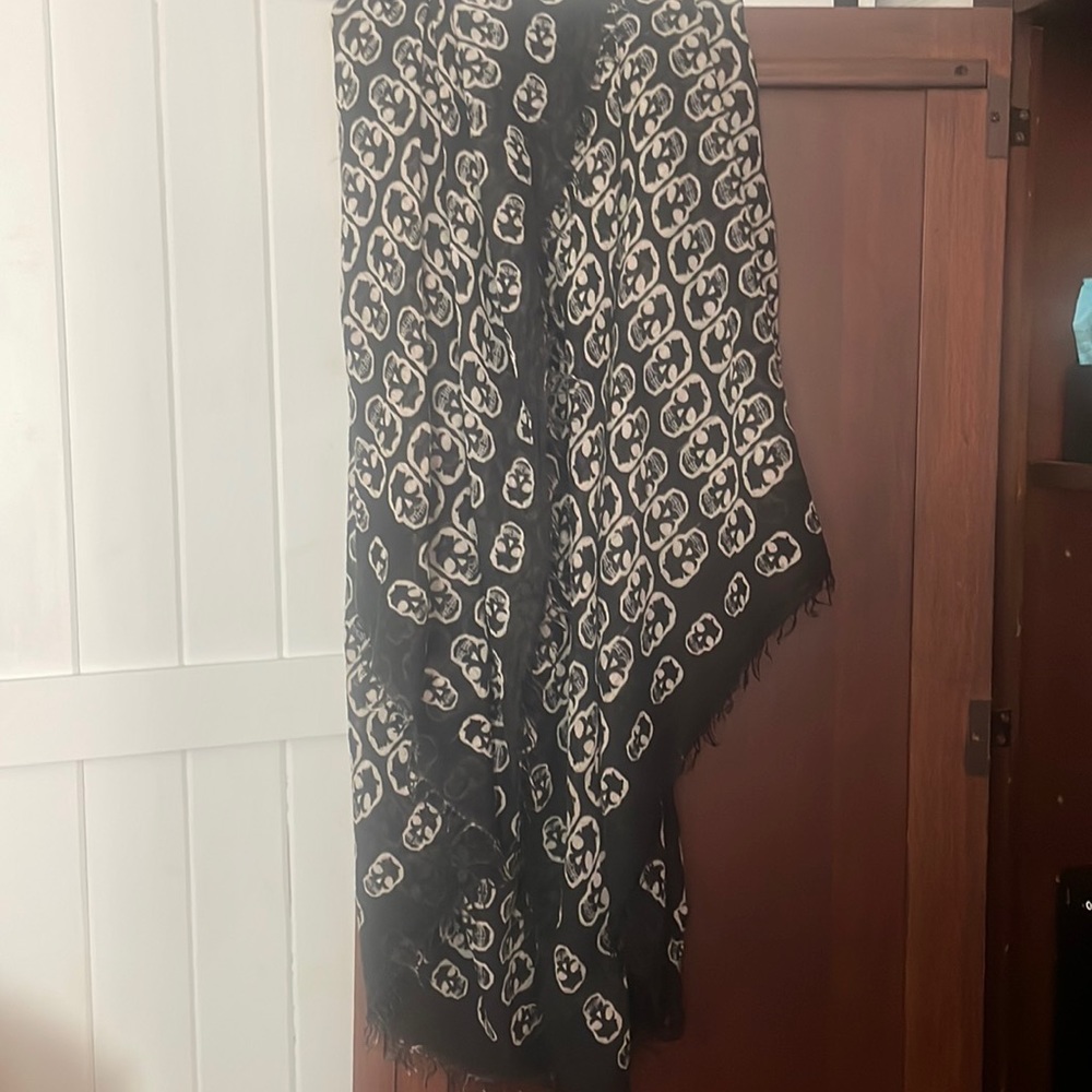 Zadig & Voltaire Delta Skull Outline Scarf